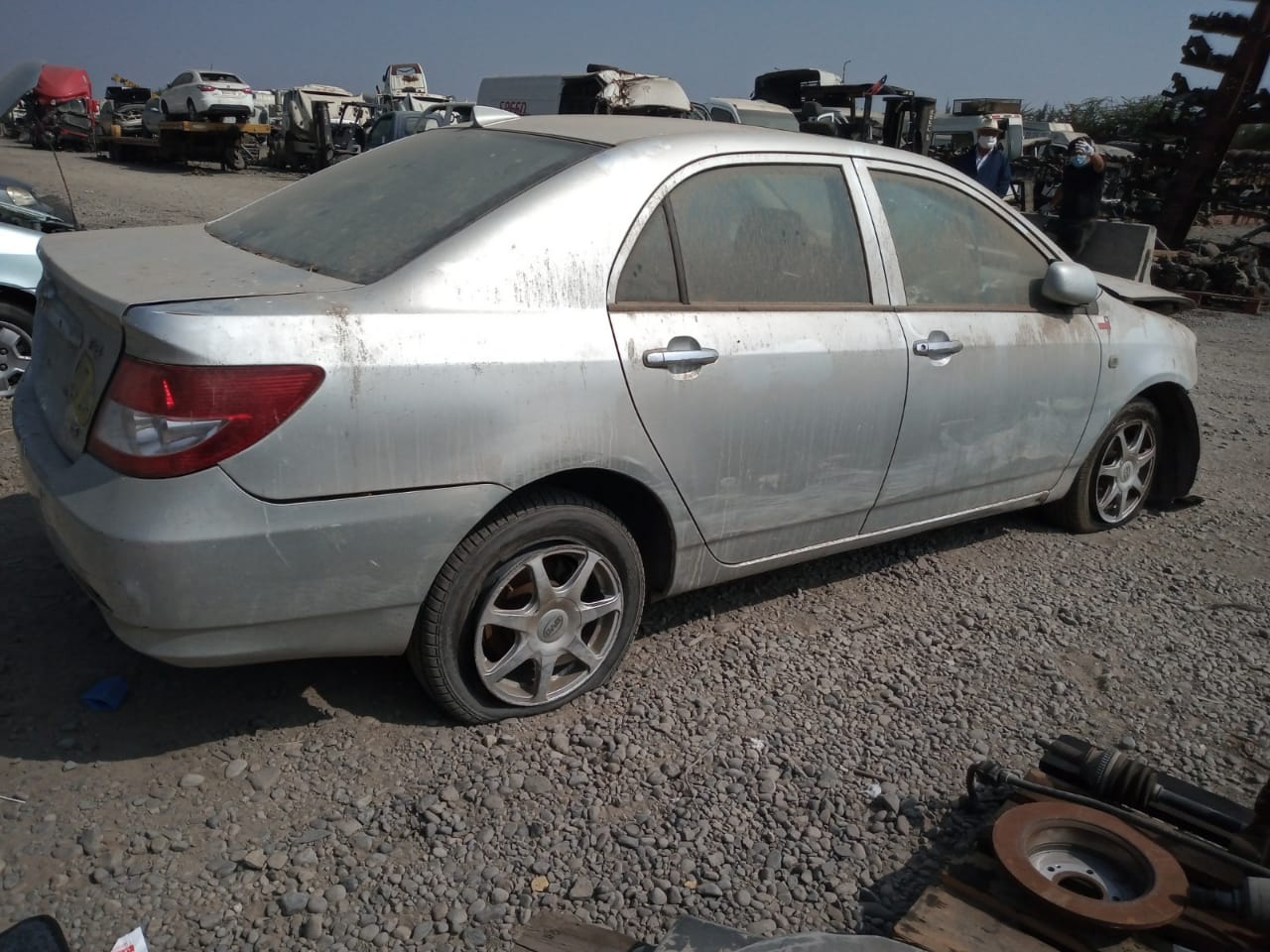 VIDRIO BYD F3 2012  USADO  EN DESARME